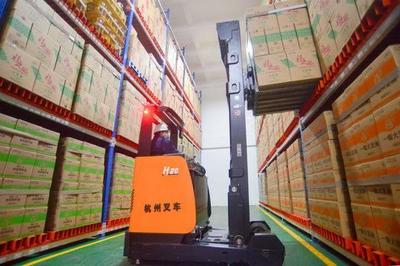 川内首家中粮食用油工厂复工，日产200吨保障食用油供应